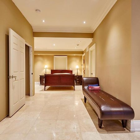 Elegant Apartment With Sauna Toronto Exterior foto